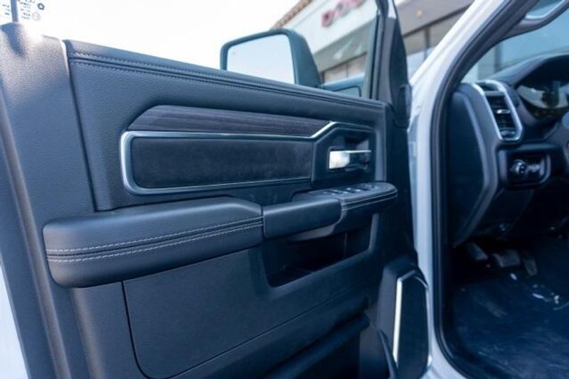New 2026 RAM 2500 LaramieImage 25