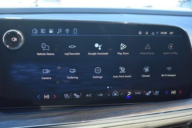 New 2026 Chevrolet Suburban High CountryImage 37