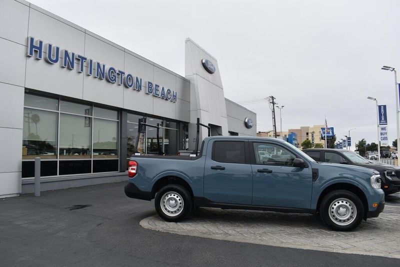 Used 2023 Ford Maverick XLImage 3
