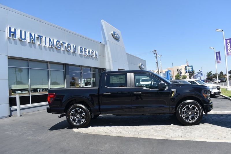 2024 Ford F-150 STXImage 3