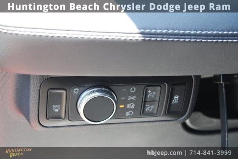 2022 Ford Mustang Mach-E SelectImage 13