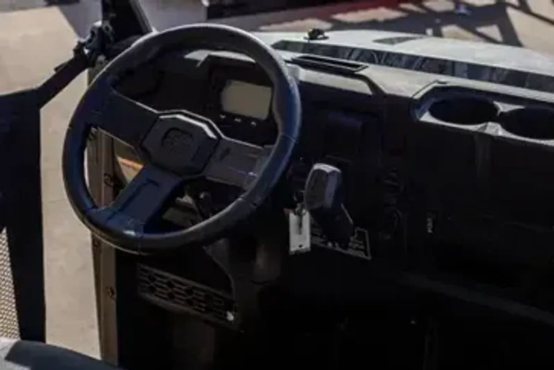 2025 Polaris RANGER CREW SP 570 SAGE GREEN Image 6