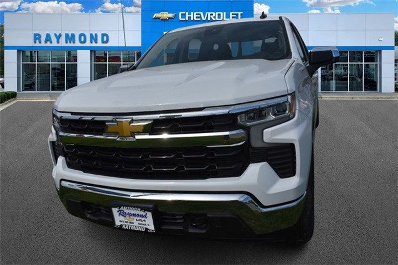 2024 Chevrolet Silverado 1500 LTImage 9