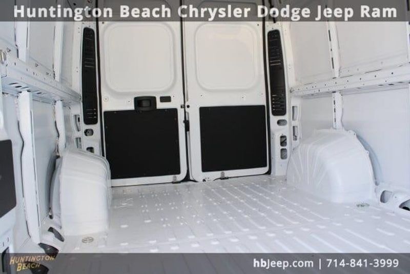 2023 RAM ProMaster 2500 High RoofImage 46