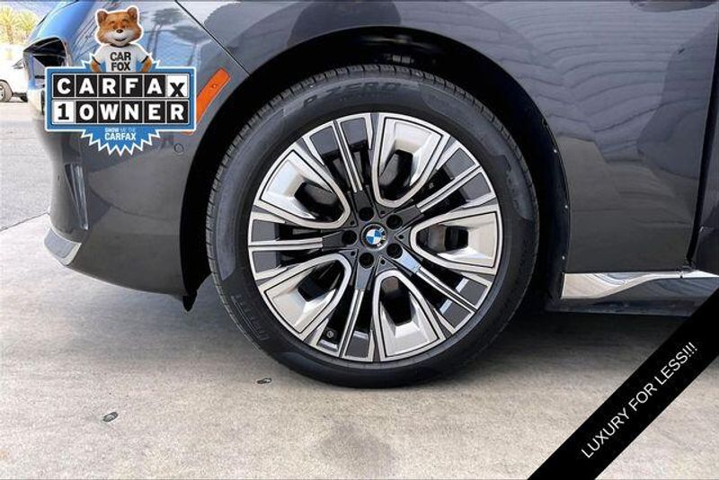 Used 2023 BMW i7 xDrive60Image 8