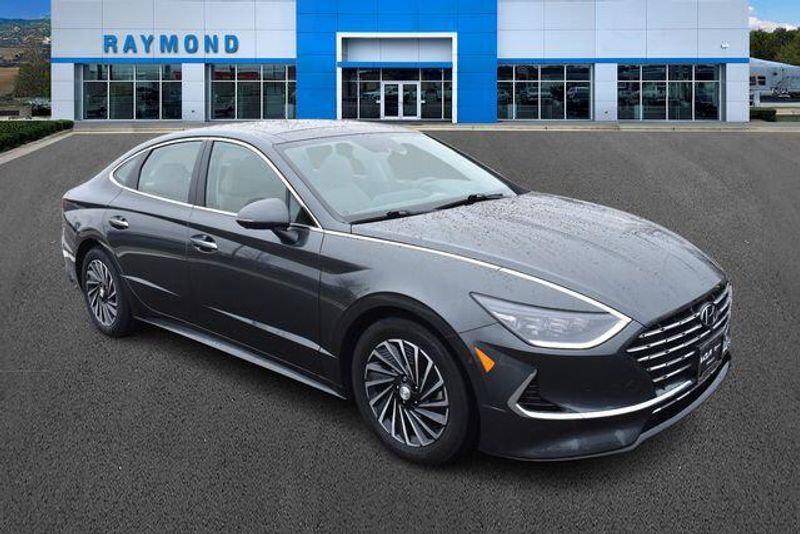 Used 2023 Hyundai Sonata Hybrid LimitedImage 1