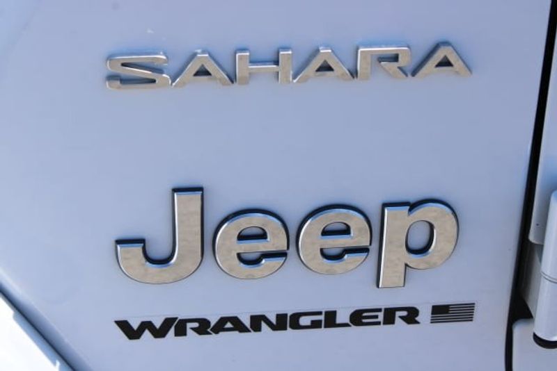 2023 Jeep Wrangler SaharaImage 7