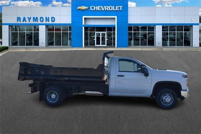 New 2025 Chevrolet Silverado 3500HD Work TruckImage 2
