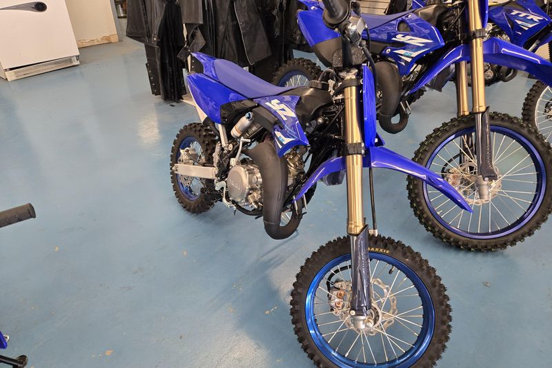 2025 YAMAHA YZ65 TEAM BLUE 