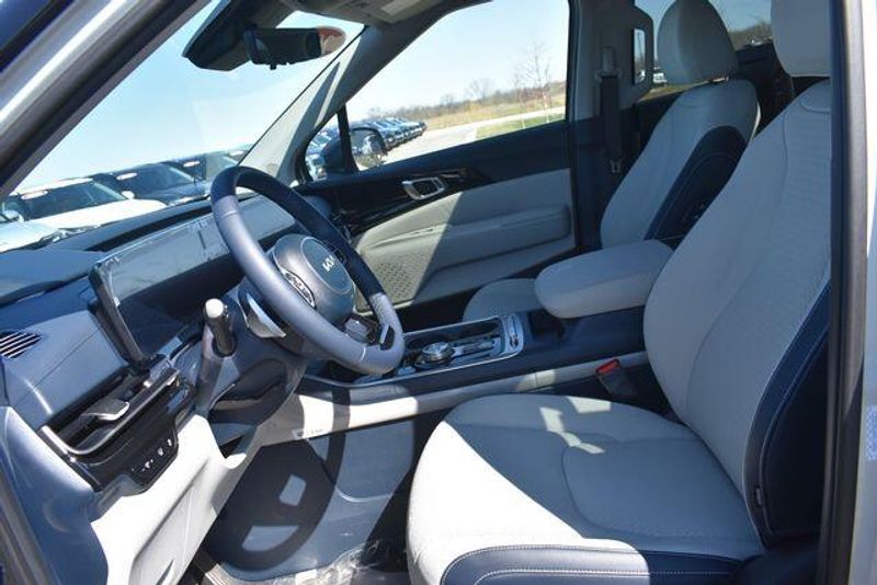 New 2026 Kia Carnival Hybrid SX PrestigeImage 31