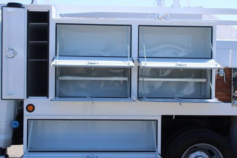 2022 RAM 5500 Chassis Tradesman Regular Cab & 4x2 in a White exterior color and Diesel Gray/Blackinterior. BEACH BLVD OF CARS beachblvdofcars.com 