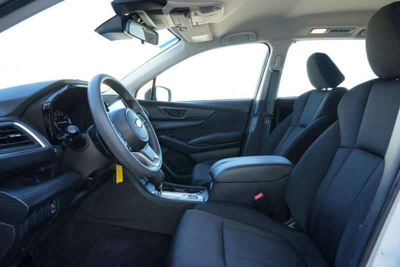 Used 2023 Subaru Ascent BaseImage 11