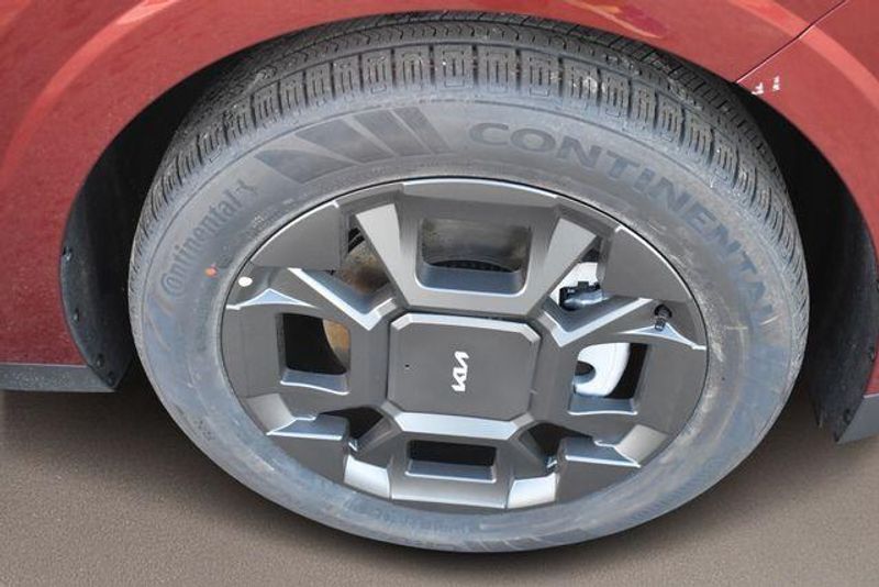 New 2026 Kia Carnival Hybrid EXImage 12