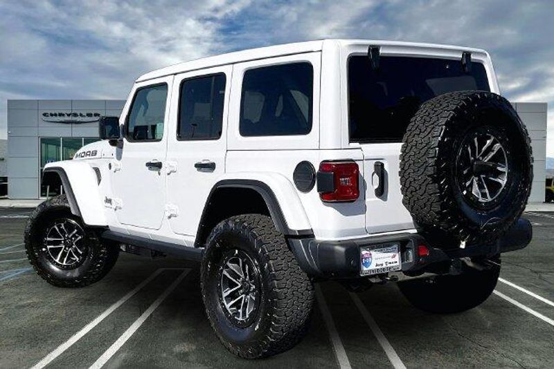 New 2027 Jeep Wrangler 4-door MoabImage 2