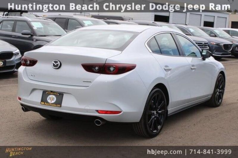 2024 Mazda Mazda3 2.5 S Select SportImage 5