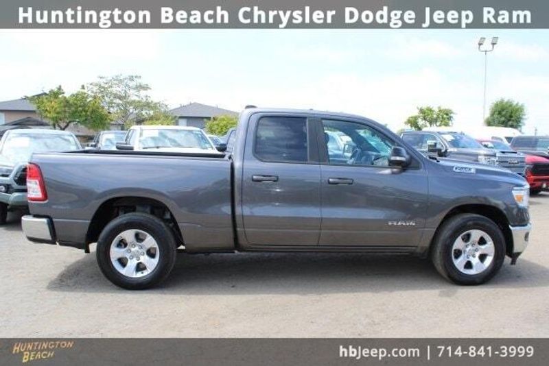 2022 RAM 1500 Big Horn Lone StarImage 3