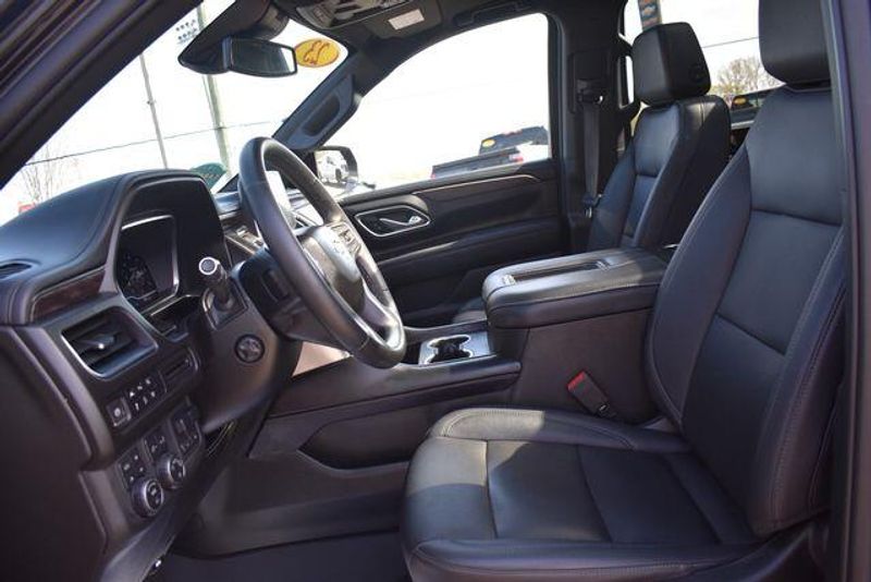 Used 2023 Chevrolet Suburban Z71Image 29