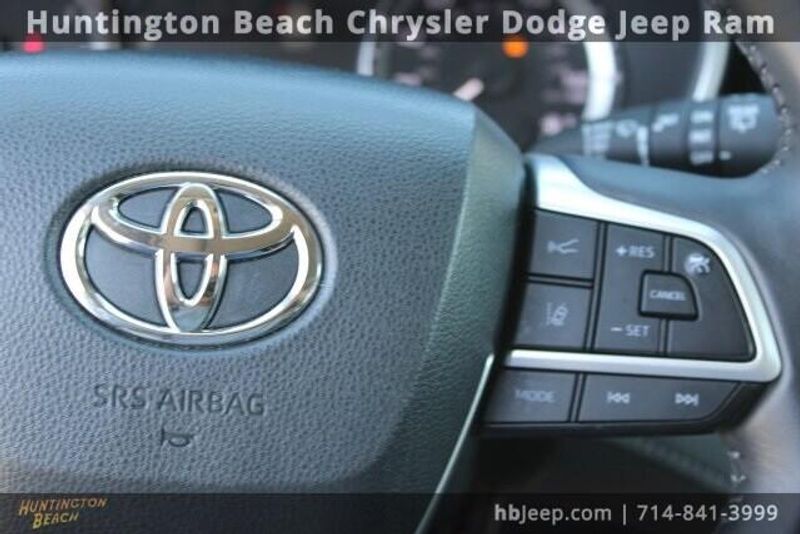 2024 Toyota Highlander XLEImage 21