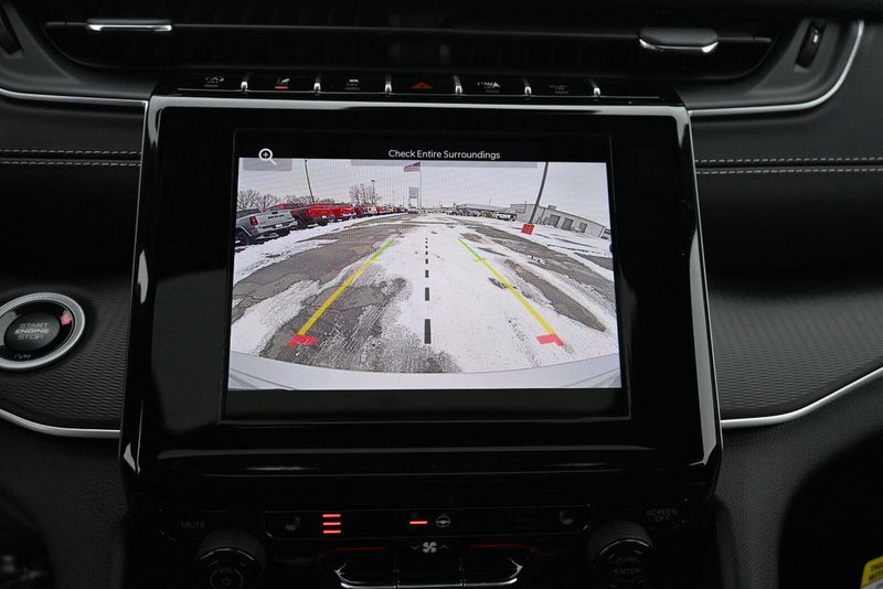 2025 Jeep Grand Cherokee Altitude XImage 28