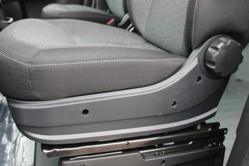 2025 RAM ProMaster 1500 Low Roof 118 WBImage 43