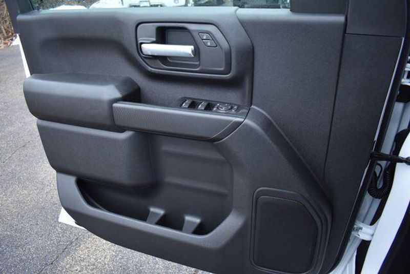 New 2026 Chevrolet Silverado 2500HD CustomImage 33