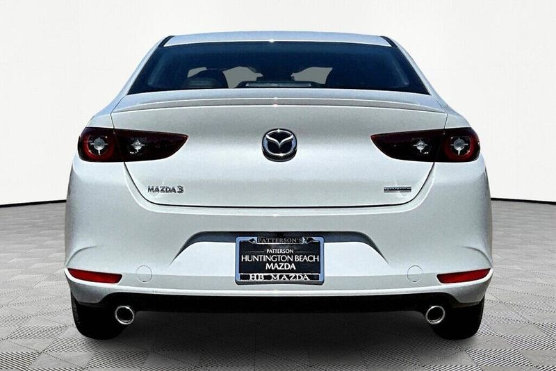 Used 2025 Mazda Mazda3 2.5 S Select SportImage 4