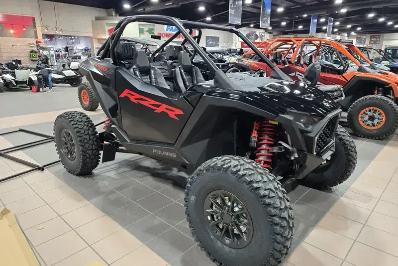 2025 POLARIS RZR PRO S ULTIMATE ONYX BLACK 