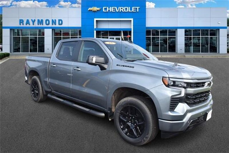 2025 Chevrolet Silverado 1500 RSTImage 1