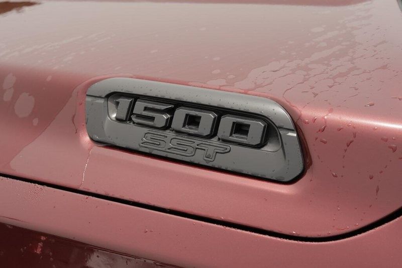 2025 RAM 1500 Warlock Crew Cab 4x4 5