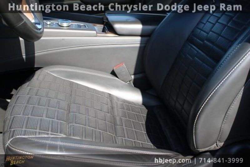 2021 Cadillac Escalade Sport PlatinumImage 38