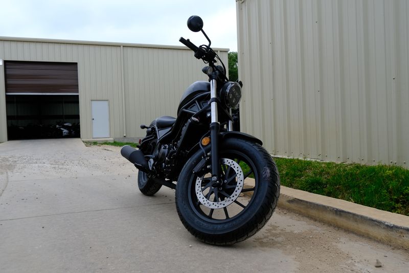 2025 HONDA REBEL 300 MATTE BLACK METALLIC 