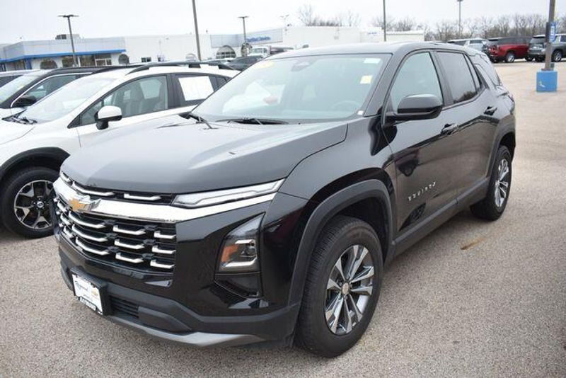 Used 2025 Chevrolet Equinox LTImage 7