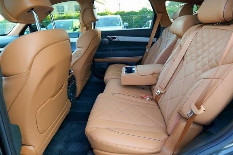 2025 Genesis GV80 3.5T Prestige photo 25
