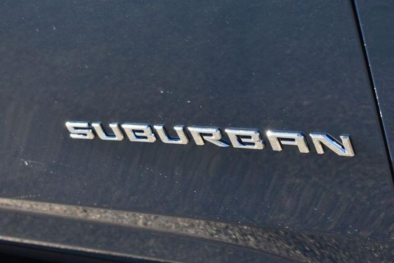 New 2026 Chevrolet Suburban High CountryImage 14