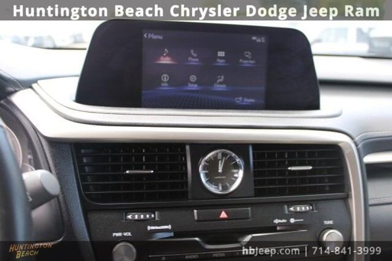 2022 Lexus RX 350Image 24