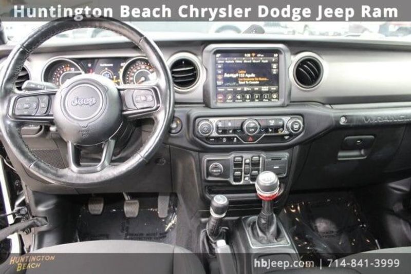 2021 Jeep Wrangler Unlimited WillysImage 14
