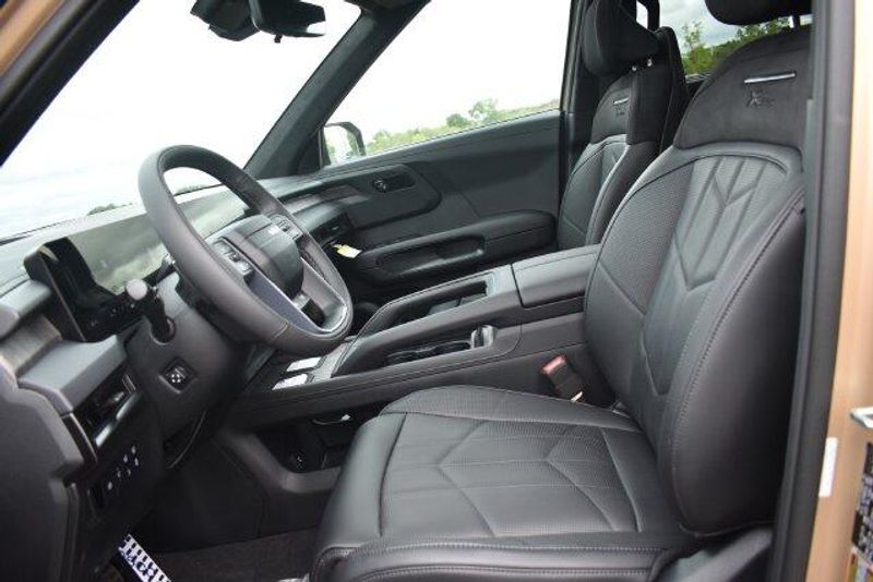 New 2027 Kia Telluride X-Line SX-PrestigeImage 28
