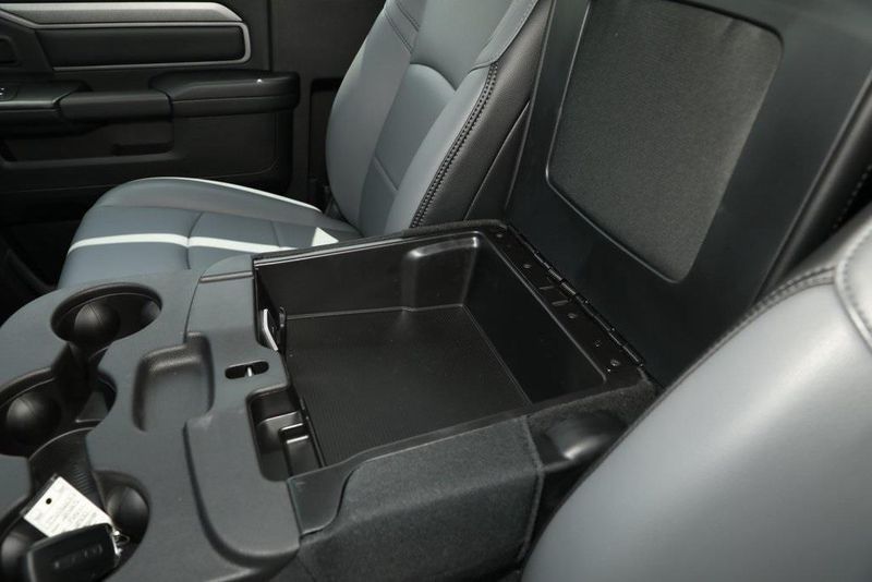 2025 RAM 2500 Tradesman Regular Cab 4x4 8