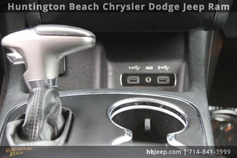 2018 Dodge Durango SXTImage 17