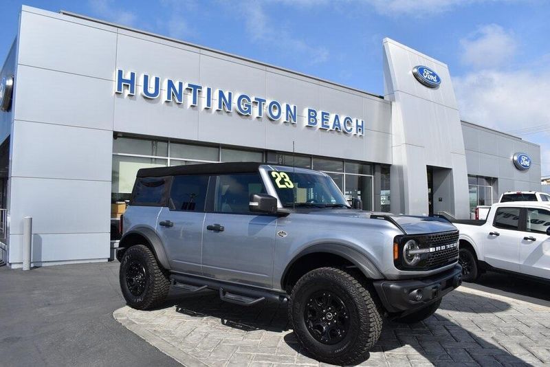 2023 Ford Bronco WildtrakImage 1