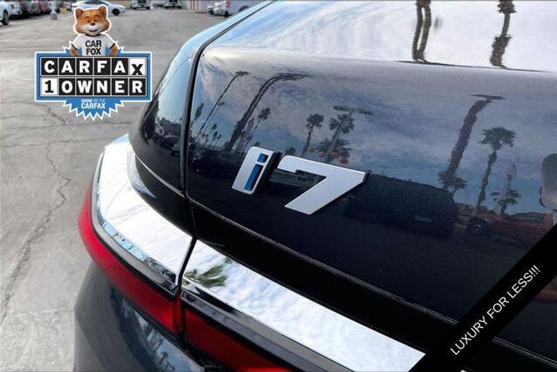 Used 2023 BMW i7 xDrive60Image 31