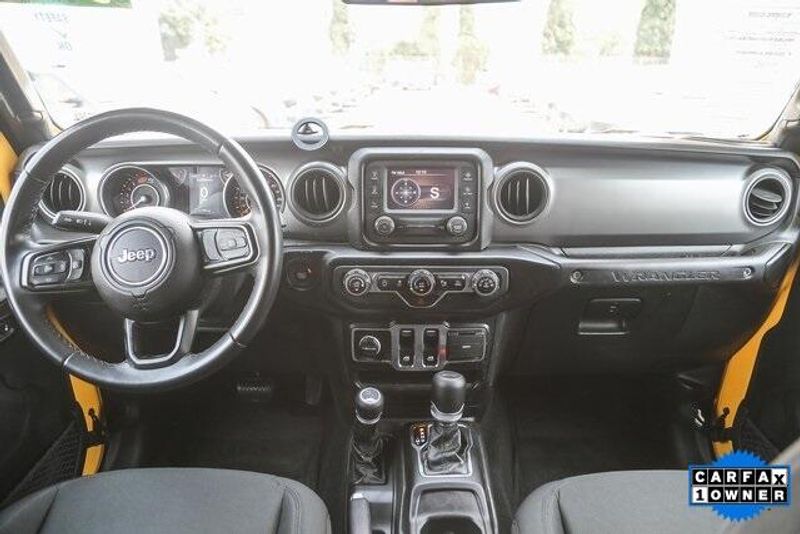 Used 2021 Jeep Wrangler WillysImage 13