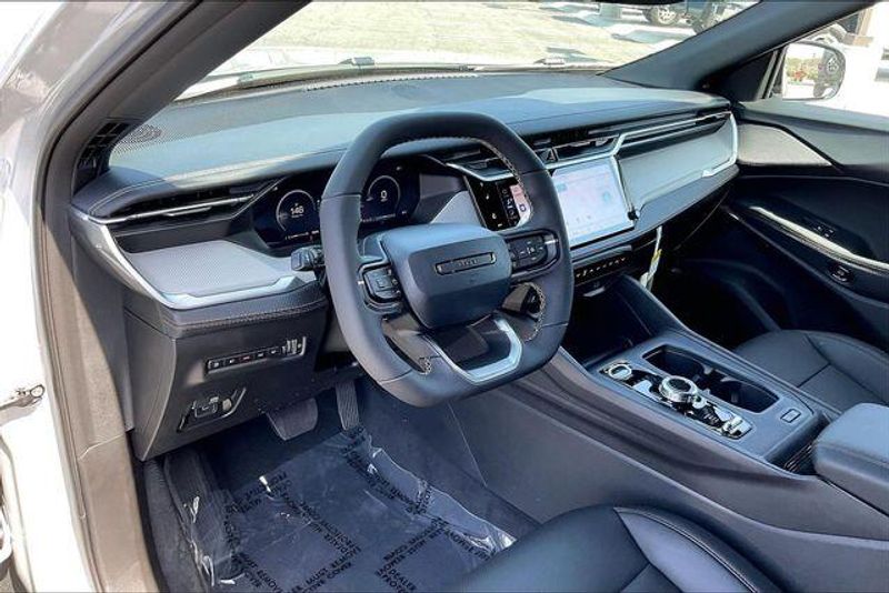 New 2026 Jeep Cherokee Limited 4x4Image 6