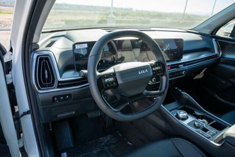 New 2026 Kia Sorento Hybrid EXImage 10