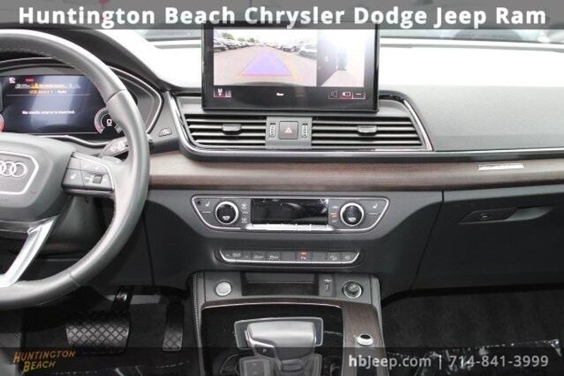 2023 Audi Q5 45 S Line Premium PlusImage 16