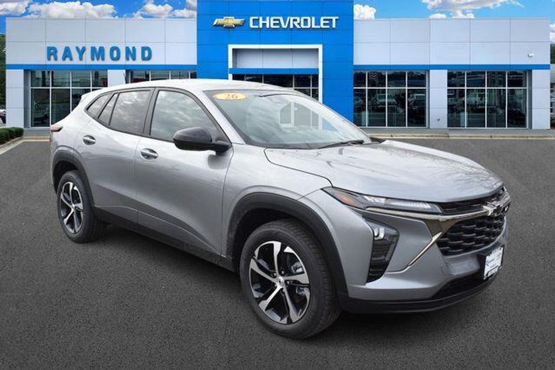 New 2026 Chevrolet Trax 1RSImage 1