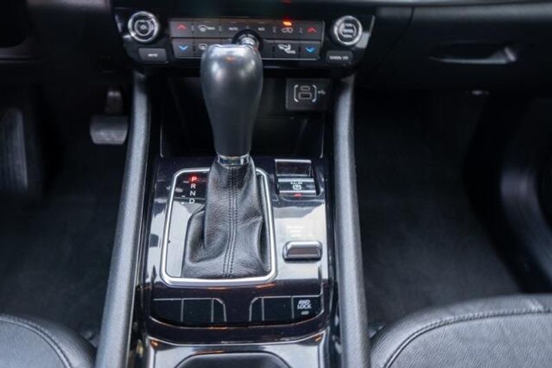 Used 2023 Jeep Compass LimitedImage 19