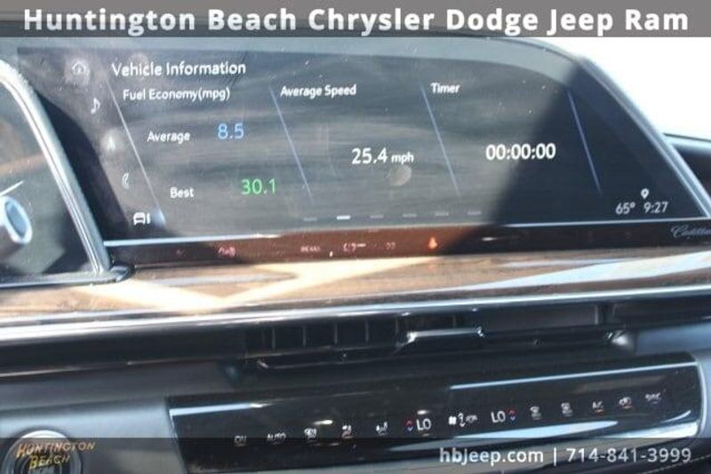 2021 Cadillac Escalade Sport PlatinumImage 28