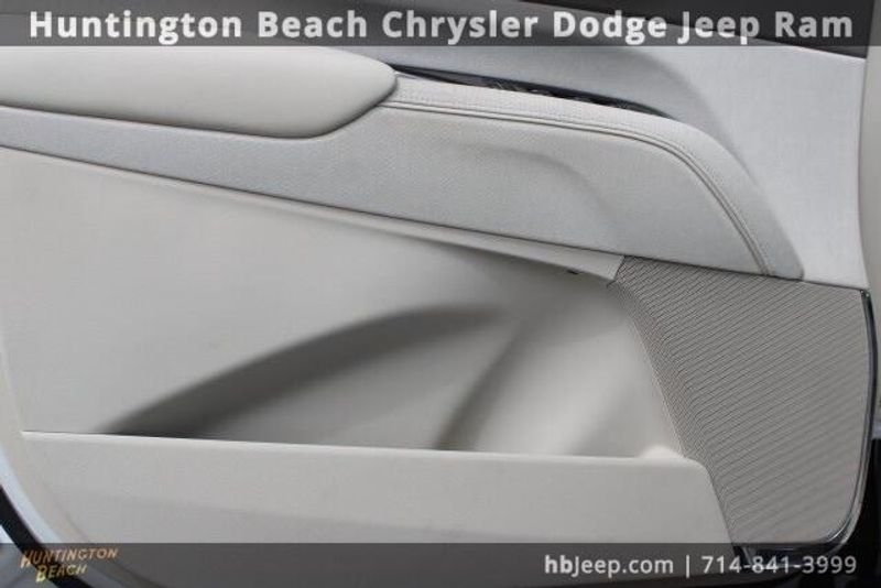 2023 Cadillac Escalade Sport PlatinumImage 13