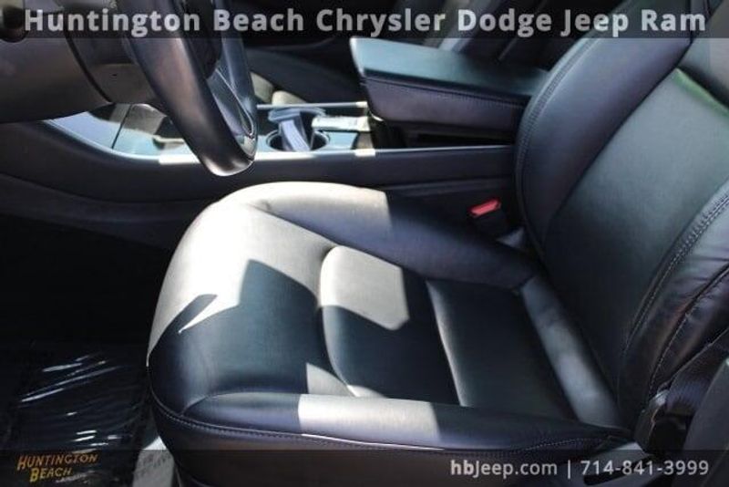 2018 Tesla Model 3 Long RangeImage 26